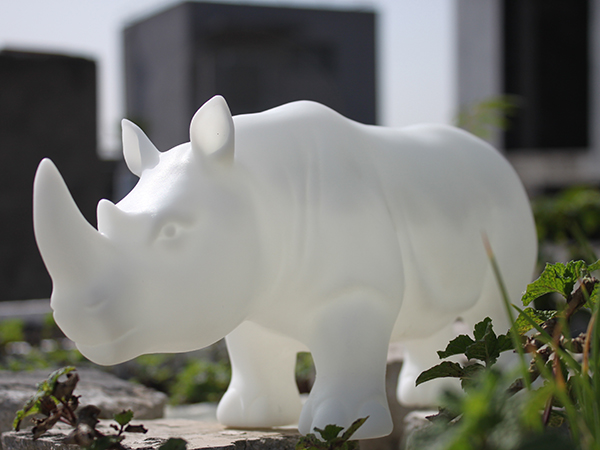 立体犀牛来图制作有机玻璃立体雕刻